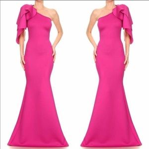Gorgeous and flattering scuba material pink gown